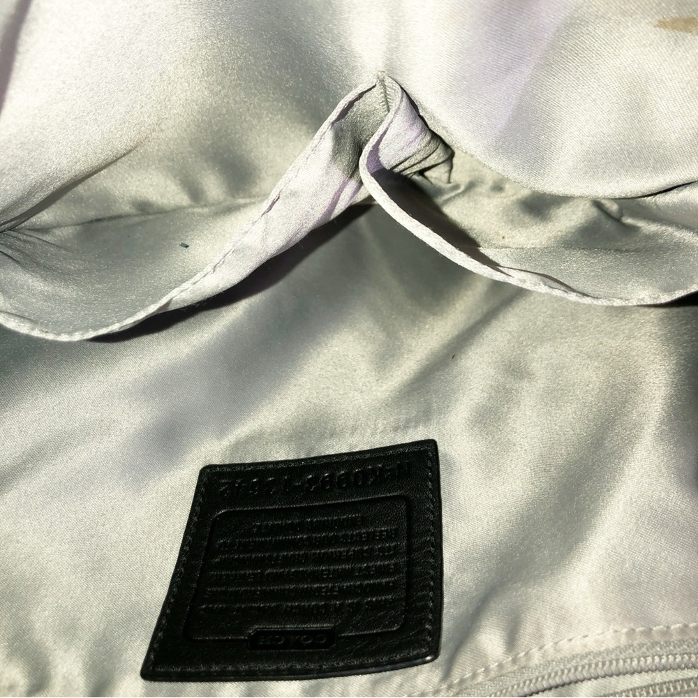 Coach Handbag - Picture 15 of 16